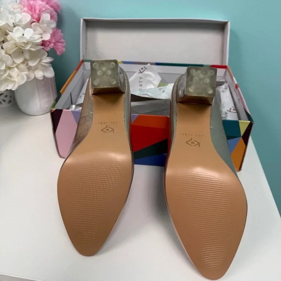 Katy Perry the a.w middie-smooth metallic pump in rose gold size 7M - Picture 4 of 5
